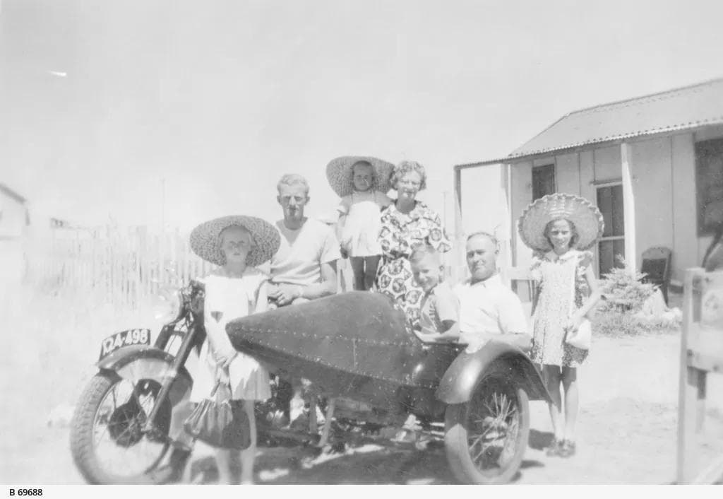 Tales in Light: AFF calling for help to uncover Adelaide's Forgotten Stories